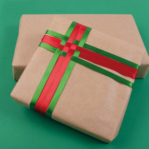 Satin ribbon 10mm green