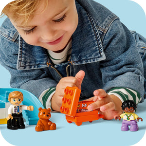Lego Duplo - First Time at the Airport