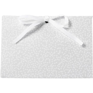 Folding gift box