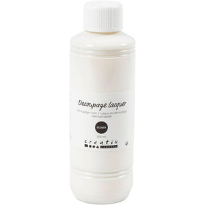 Decoupage lacquer