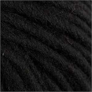 Wool yarn
