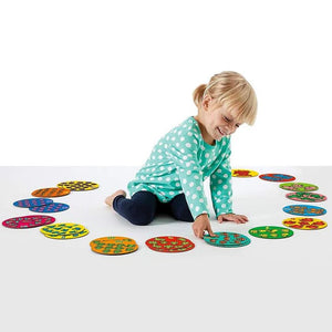 Orchard Toys - One Dog Ten Frogs Game