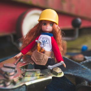 LOTTIE DOLL YOUNG INVENTOR